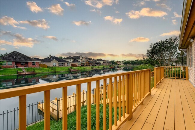 Building Photo - 3931 Medici Ct
