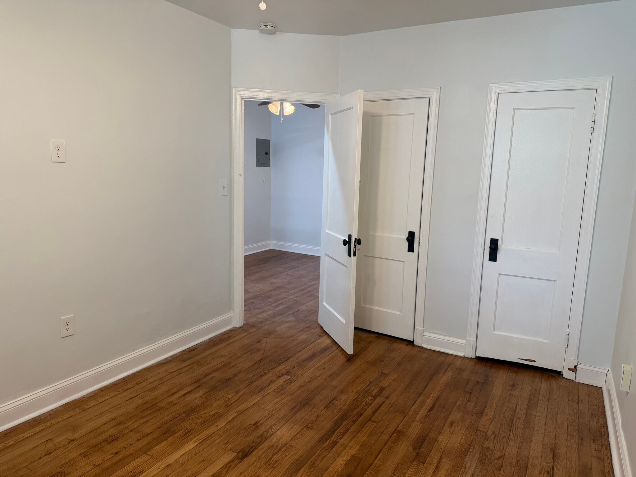 Building Photo - 1321 Bryant St NE