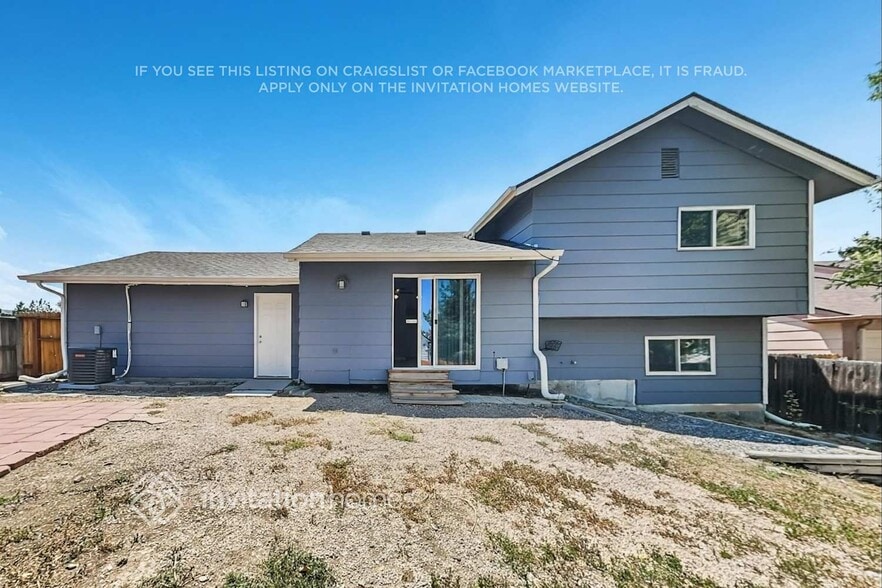 Building Photo - 5752 S Perth Pl
