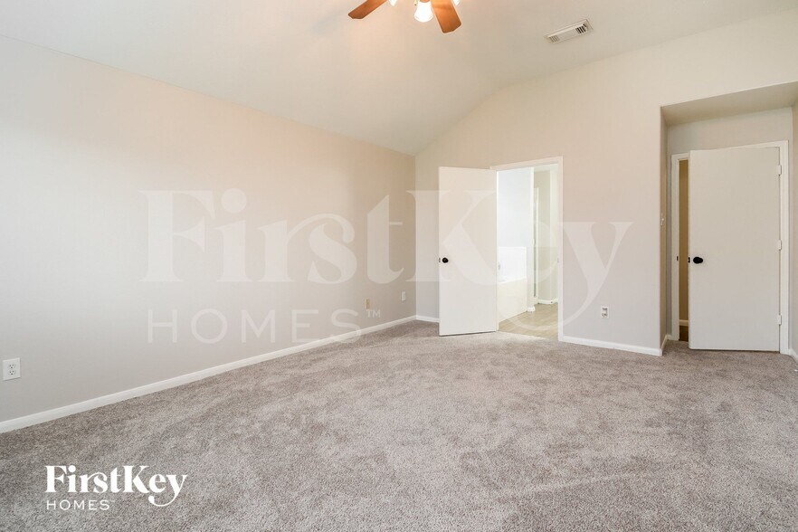 Building Photo - 8607 Sorrel Meadows Dr