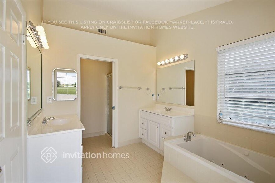 Building Photo - 12132 Quilting Ln