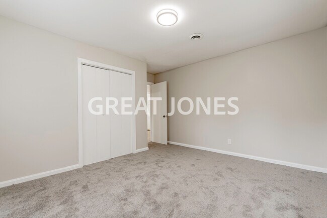 Building Photo - NOW OFFERING HALF OFF THE FIRST FULL MONTH...