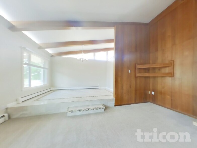 Building Photo - 1011 22nd Ave