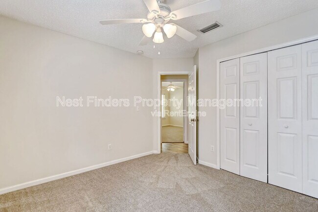 Building Photo - 749 Grand Parke Dr