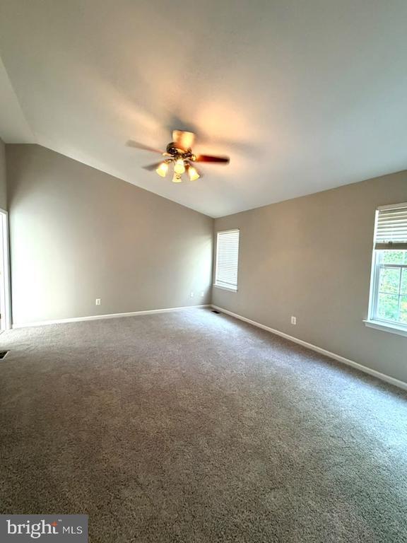 Building Photo - 43416 Sperrin Ct