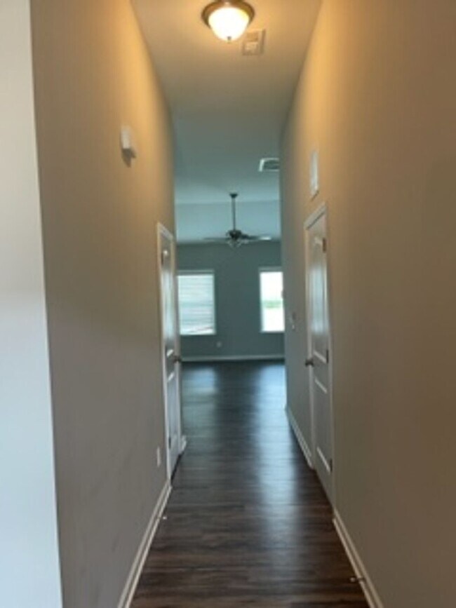 Building Photo - Coming Soon! 3 Bedroom Single Family Home