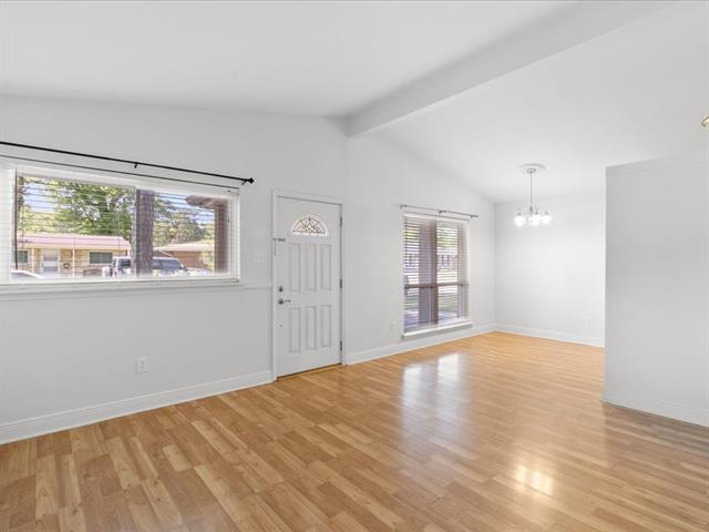 Building Photo - 717 Wiegand Dr