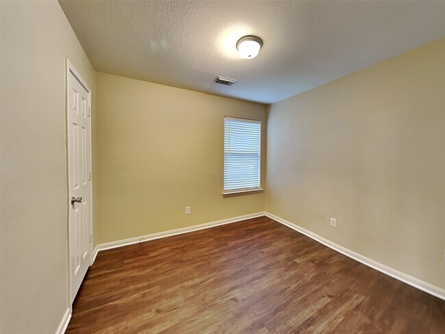 Building Photo - 4623 Trinity River Ct