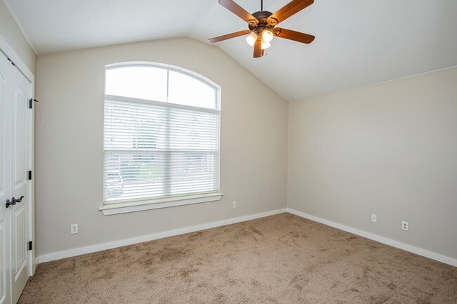 Building Photo - ***2011 Karrington Ridge***