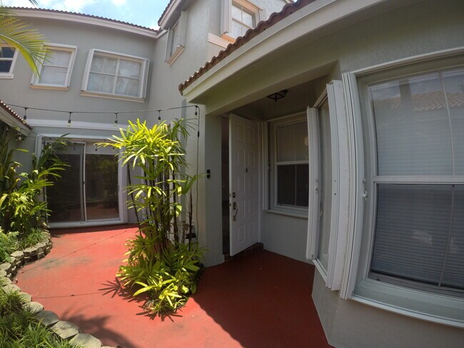 Building Photo - 1145 Yellowheart Way