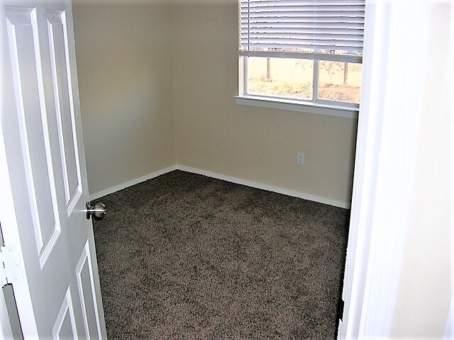 Building Photo - 8120 Westover Pl NW