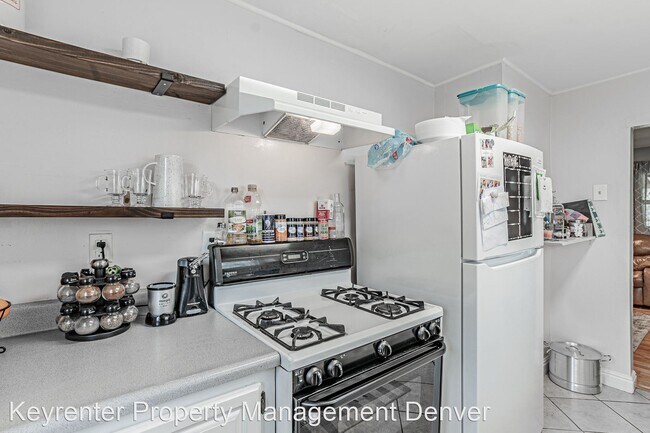 Building Photo - 3 br, 1 bath House - 7309 W 60th Ave
