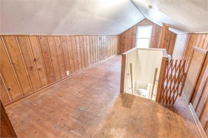 Building Photo - 1446 S Erie Ave