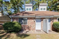 Building Photo - 4016 Chipola St