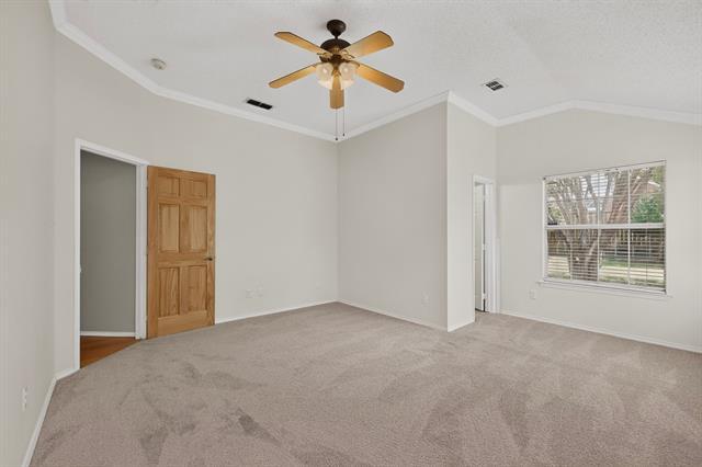 Building Photo - 2312 London Dr