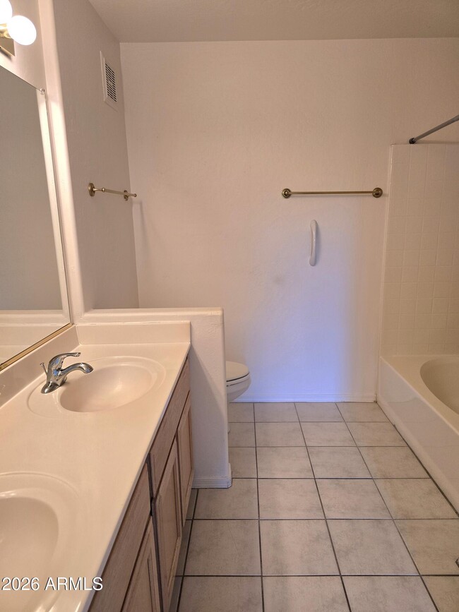 Building Photo - 16715 E El Lago Blvd