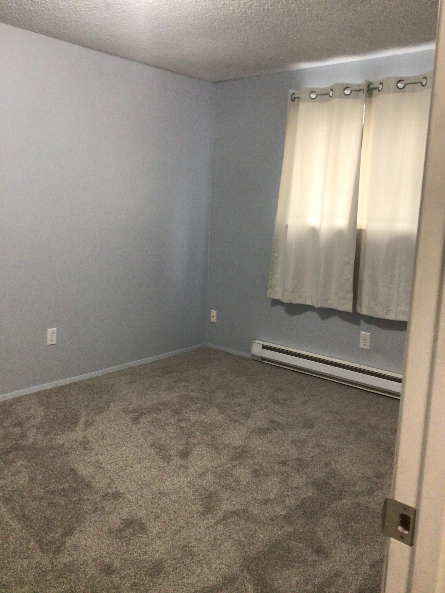 Building Photo - 14821 Washington Ave SW