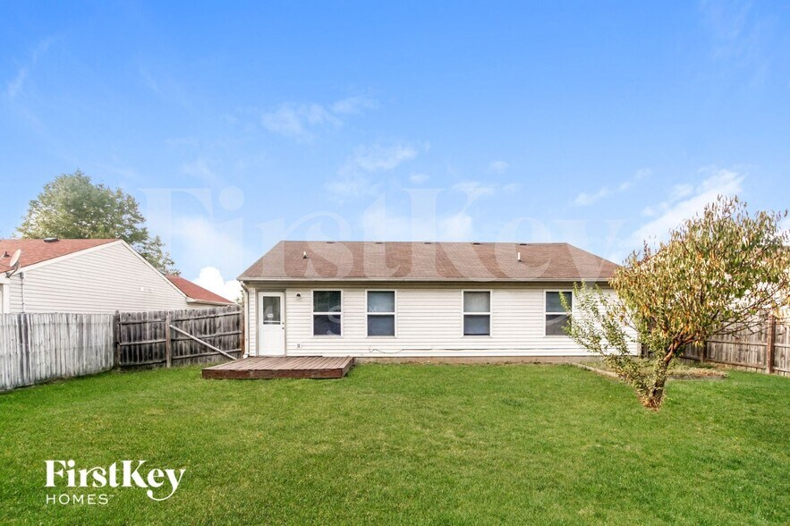 Building Photo - 5143 W Longmeadow Ct