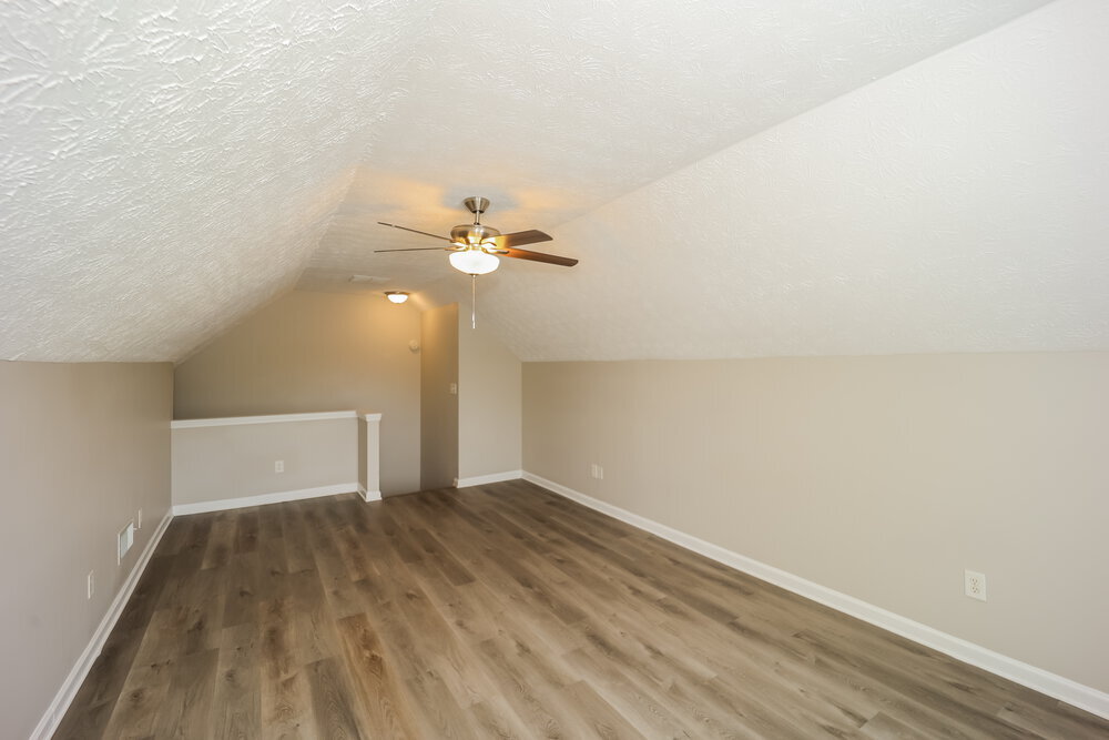 Building Photo - 109 Alessie Dr