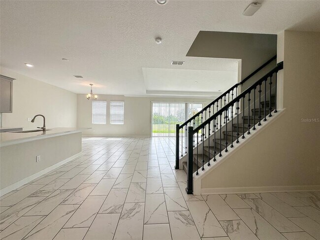 Building Photo - 14873 Winter Stay Dr