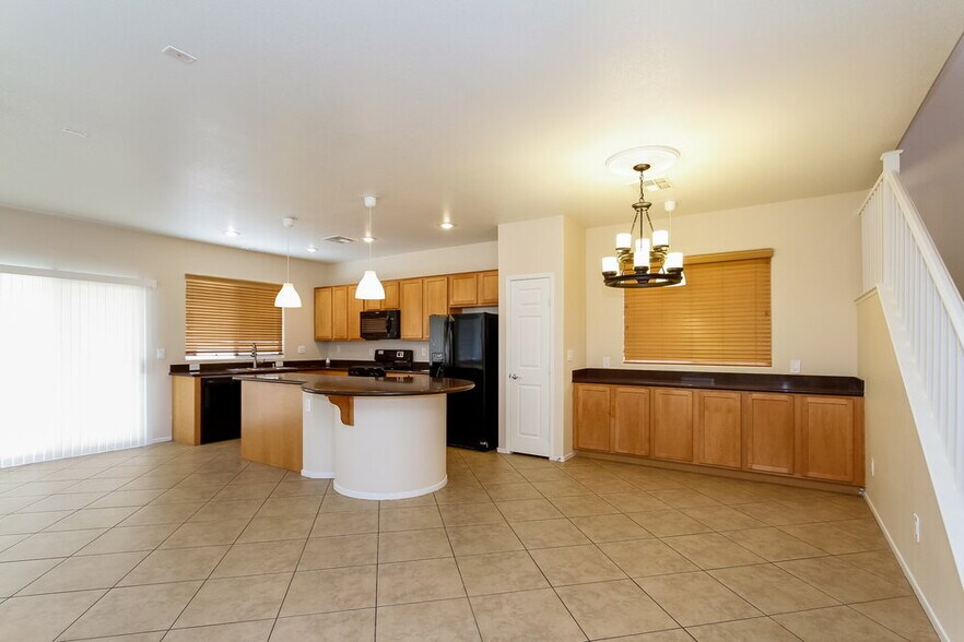 Building Photo - 9575 Bachelors Fortune St