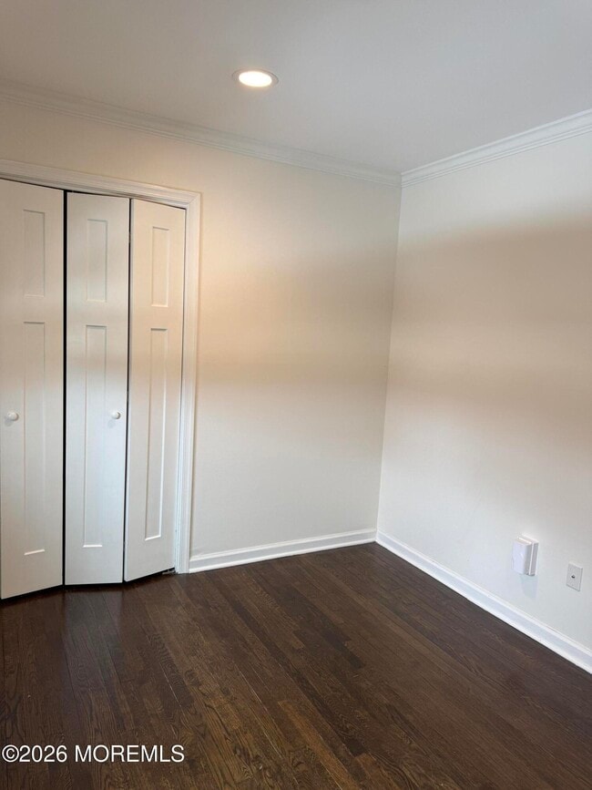 Building Photo - 35 Arno St