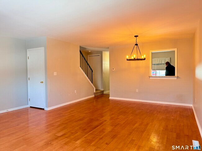 Building Photo - 163 Monticello Dr