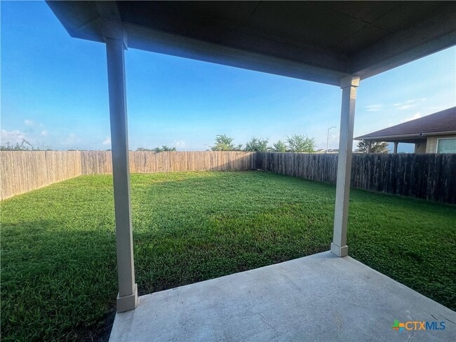 Building Photo - 525 Tom Kemp Dr
