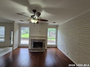 Building Photo - 712 Moss Wood