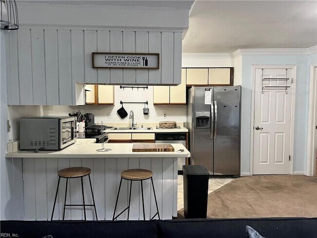 Building Photo - 606 Ocean Lakes Dr