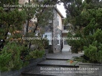 Building Photo - 1939 N Hollywood Way