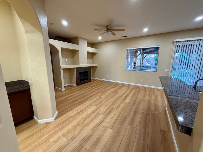 Building Photo - 2450 Martin Anthony Ct