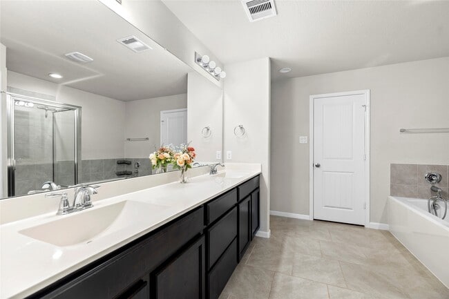 Building Photo - 18214 Banfield Summit Ct