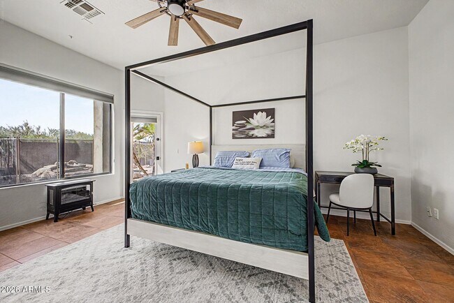 Building Photo - 10618 E Morning Star Dr