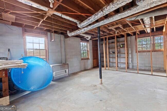 Building Photo - 3727 Calmer Cir