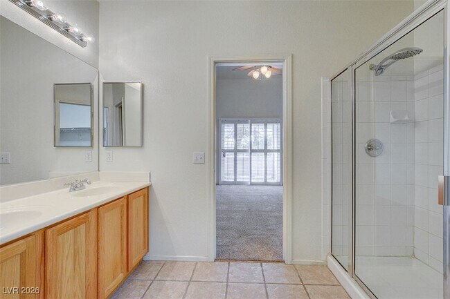 Building Photo - 7450 S Eastern Ave