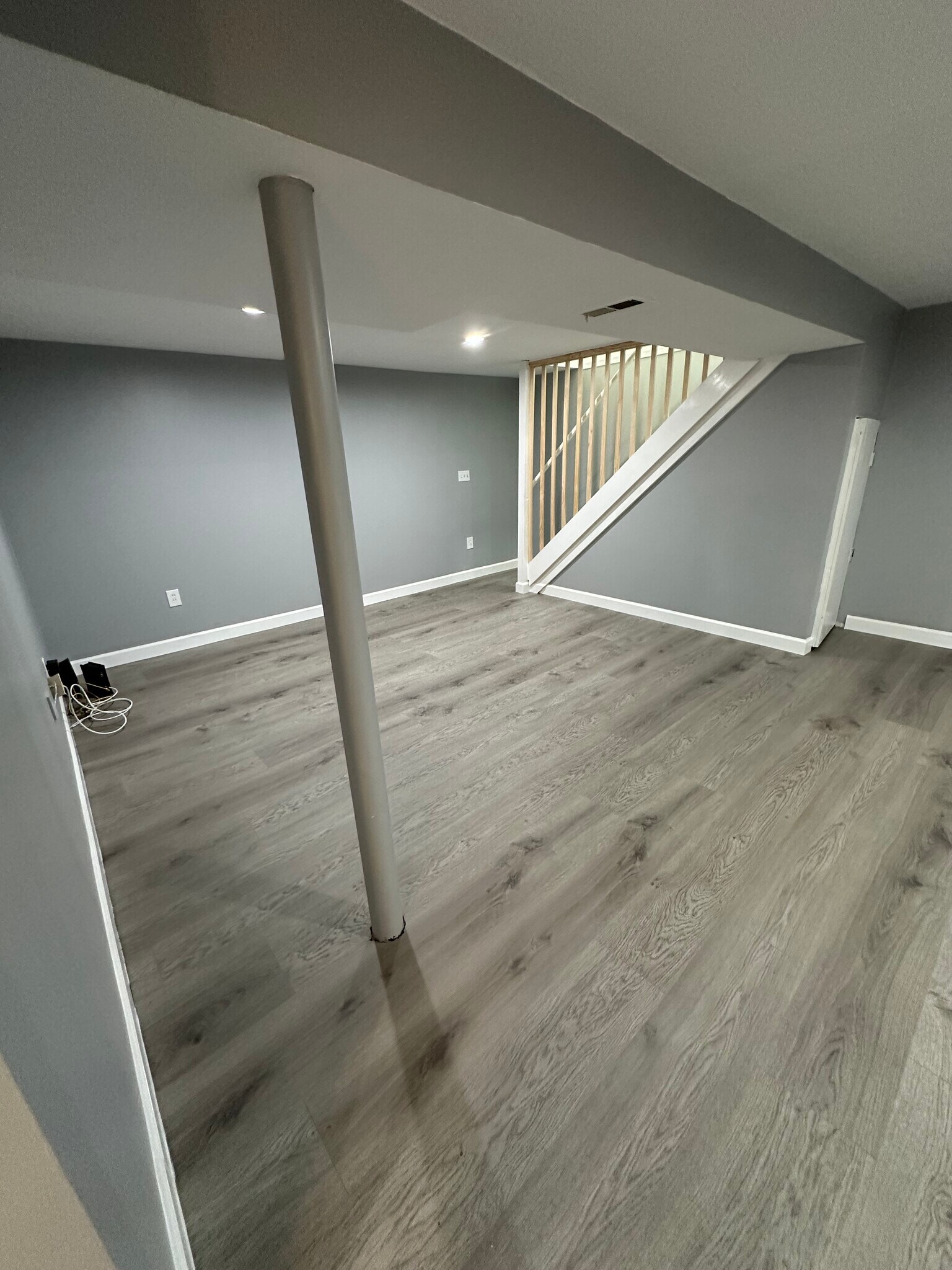 Building Photo - 3440 Laura Ln