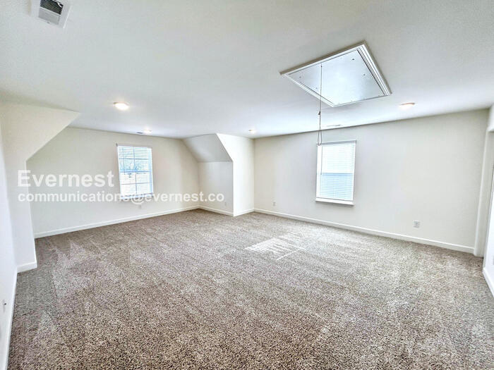 Building Photo - 799 Coopers Wy