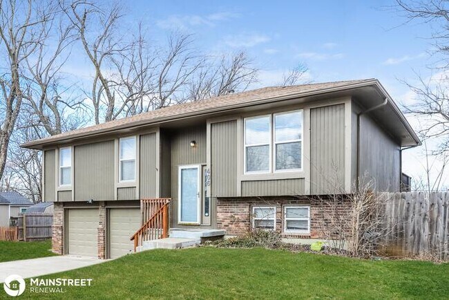 Building Photo - 406 E 164th Ter, Belton, MO 64012