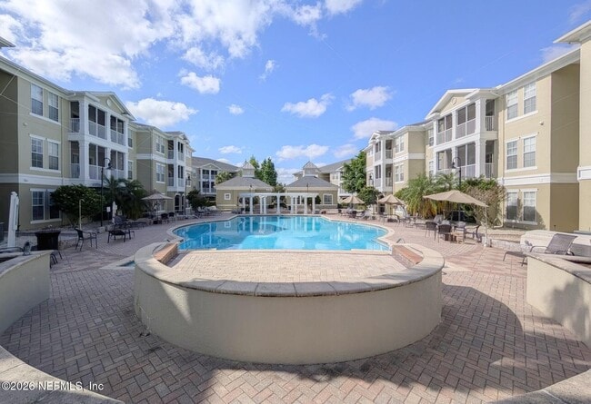 Building Photo - 8290 Park Way