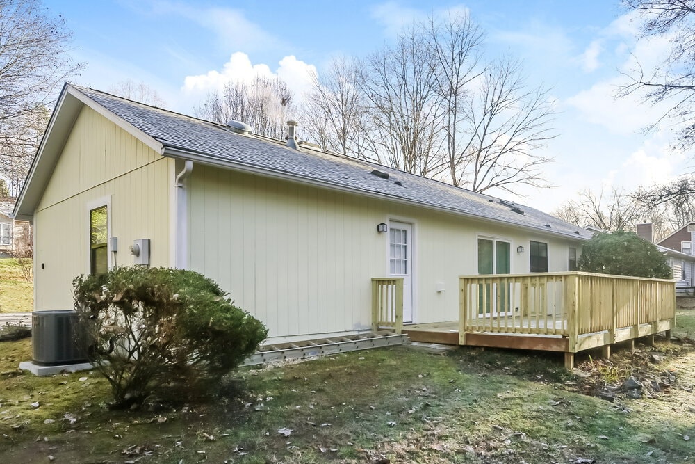 Building Photo - 8428 Rittenhouse Cir