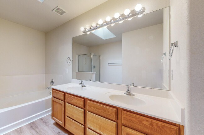 Building Photo - 6512 Los Pueblos Pl NW