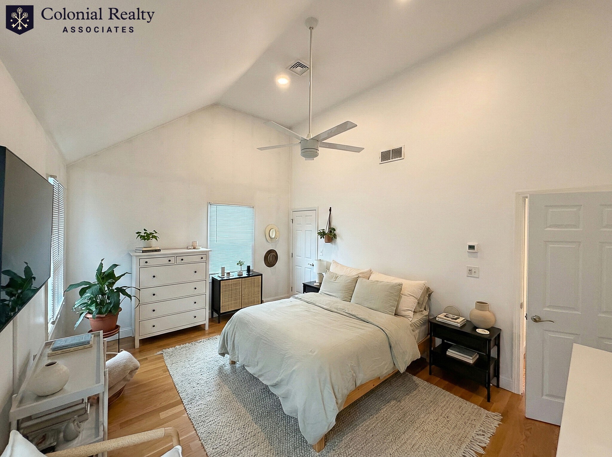 Building Photo - 7 Sexton St