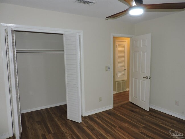 Building Photo - 5485 Willard Norris Rd