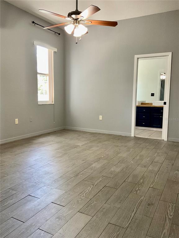 Building Photo - 132 Golf Aire Blvd