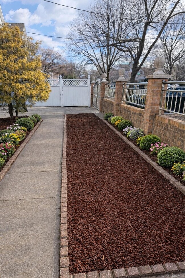 Building Photo - 214-27-214-38 38th Ave