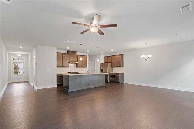 Building Photo - 1254 Winterhaven Dr