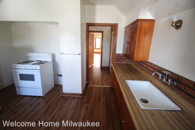 Building Photo - 4703 N 39th St