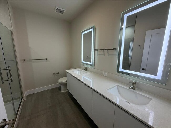 Building Photo - 17529 Hidden Forest Dr