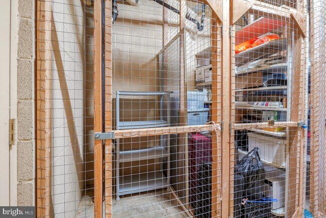 Building Photo - 14809 Pennfield Cir